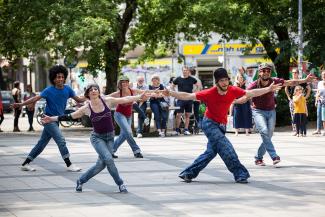 PAF im Kiez - "Dance for Sale" by Grupo Oito